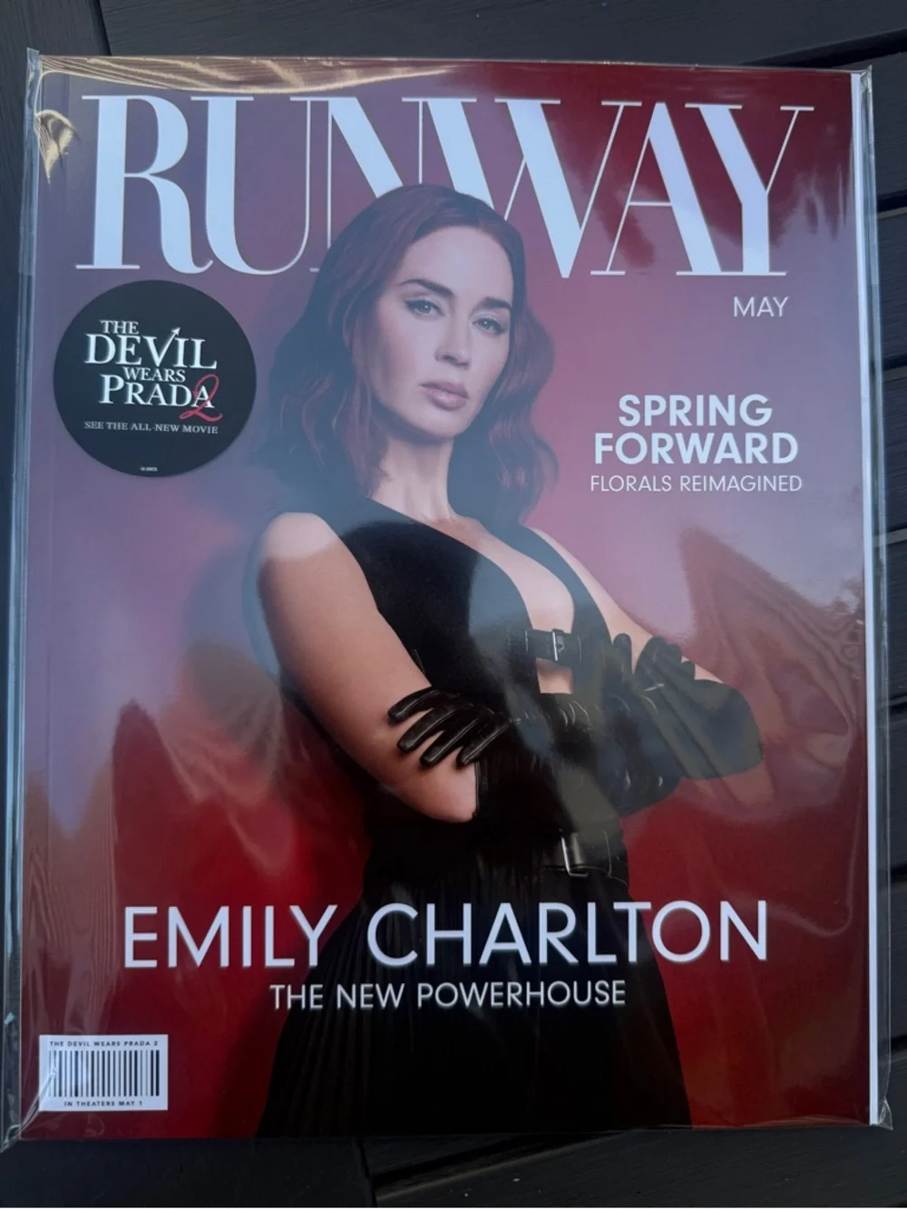 2026 MINT The Devil Wears Prada 2 Movie Runway MAY Magazine Collectors Advance - Picture 1 of 5